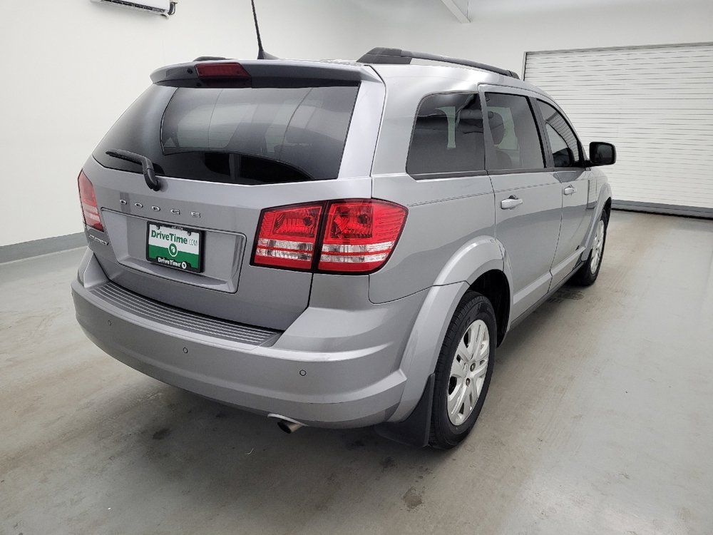 Used 2020 Dodge Journey SE w/ SE Popular Equipment Group FWD image 9