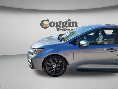 Used 2024 Toyota Corolla SE FWD image 30