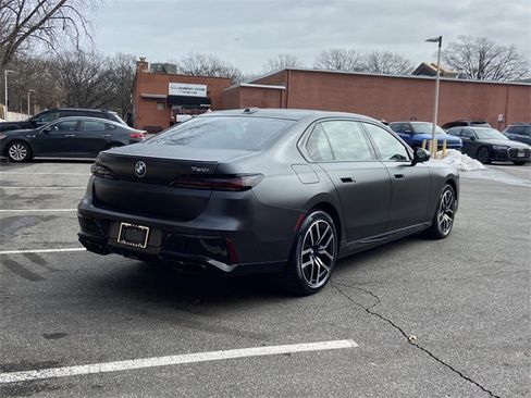 Certified 2023 BMW 760i xDrive w/ Parking Assistance Package image 5