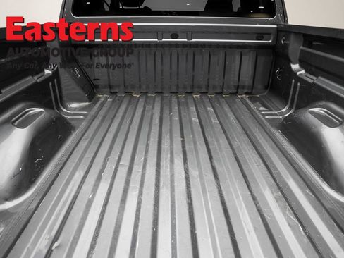 Used 2021 Chevrolet Colorado LT w/ Fleet Safety Package RWD image 9