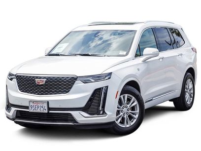 New 2025 Cadillac XT6 Luxury