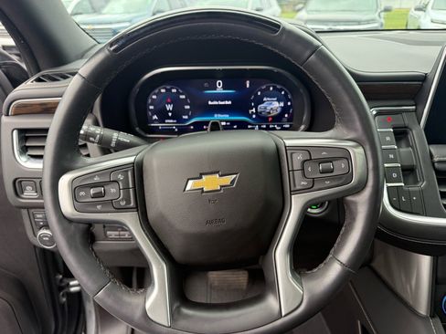 Used 2023 Chevrolet Tahoe Premier w/ Advanced Technology Package image 21