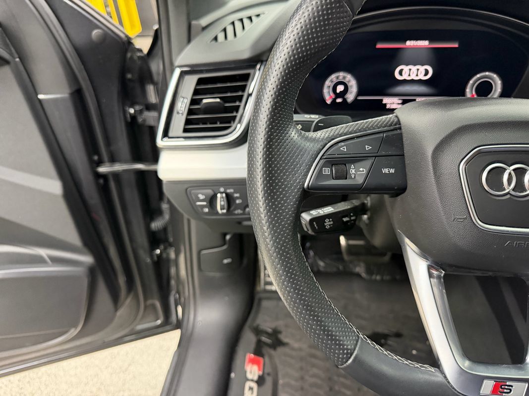 Used 2021 Audi SQ5 Premium Plus w/ Premium Plus Package AWD/4WD image 24