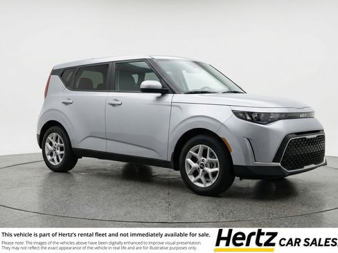 Used 2025 Kia Soul LX w/ LX Technology Package image 1