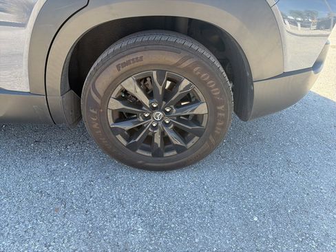 Used 2024 MAZDA CX-50 AWD 2.5 S w/ Select Package image 12