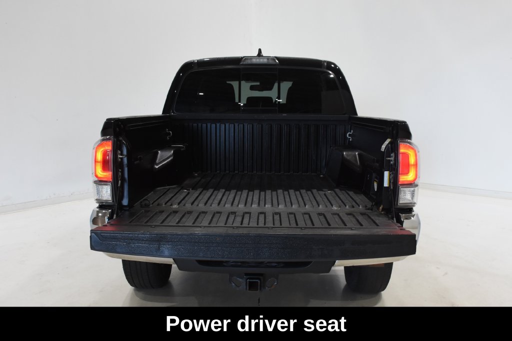 Used 2020 Toyota Tacoma TRD Off-Road AWD/4WD image 8