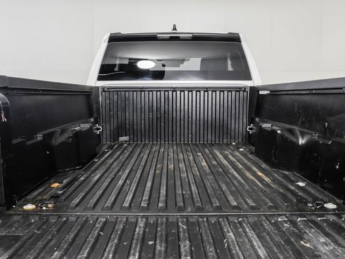 Used 2024 Toyota Tacoma SR RWD image 34