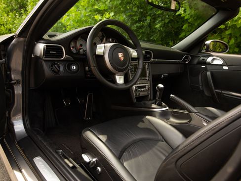 Used 2006 Porsche 911 Carrera 4S AWD/4WD image 39
