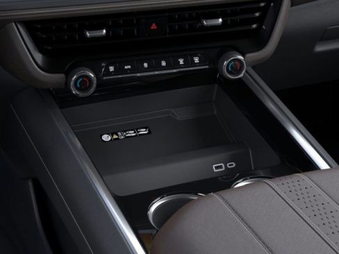 New 2026 Chevrolet Suburban High Country image 24