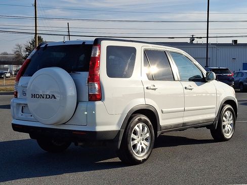 Used 2005 Honda CR-V EX image 6