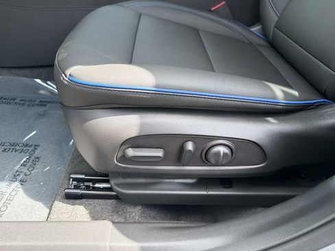 New 2026 Buick Envista Sport Touring w/ Convenience I Package FWD image 19