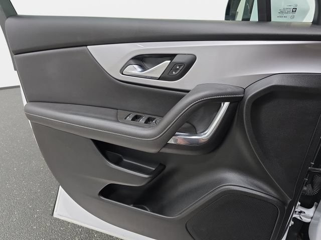 Used 2023 Chevrolet Blazer LT w/ LPO, Black Sport Package FWD image 27