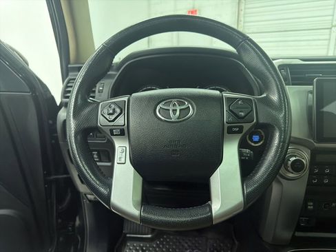 Used 2018 Toyota 4Runner Limited image 16
