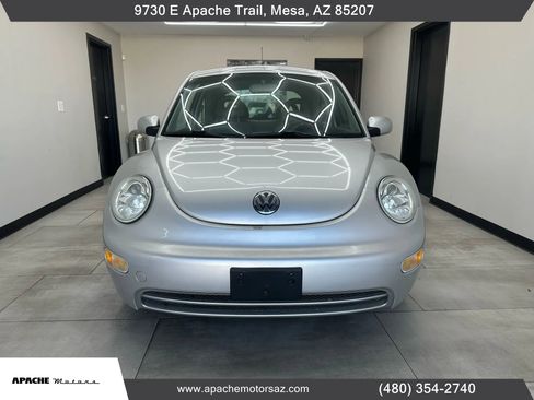 Used 2001 Volkswagen Beetle GL image 3