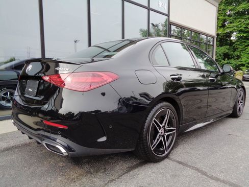 Used 2023 Mercedes-Benz C 300 4MATIC Sedan image 3