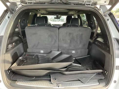 Used 2023 Jeep Grand Cherokee L Summit AWD/4WD image 26