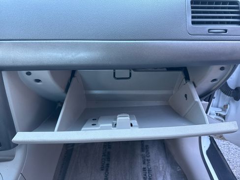 Used 2005 Chevrolet Cobalt LS image 26