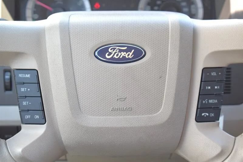 Used 2009 Ford Escape 2WD Hybrid image 15