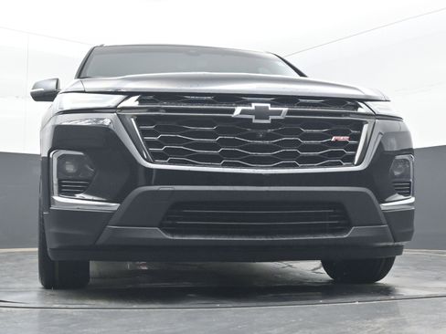 Used 2022 Chevrolet Traverse RS FWD image 22