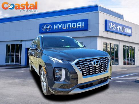 Used 2021 Hyundai Palisade Limited image 1
