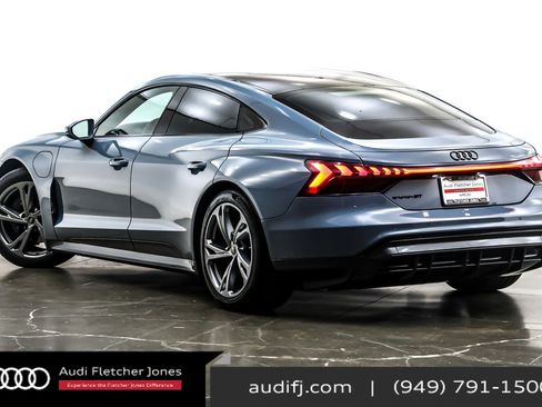 Used 2024 Audi e-tron GT Premium Plus image 11