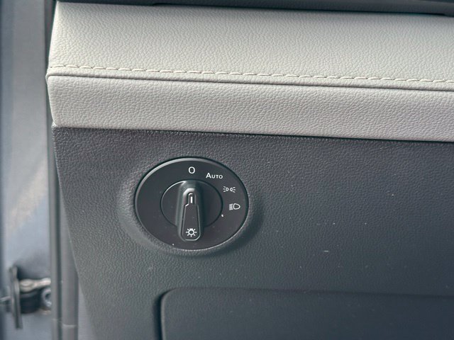 Certified 2023 Volkswagen Taos SEL AWD/4WD image 22