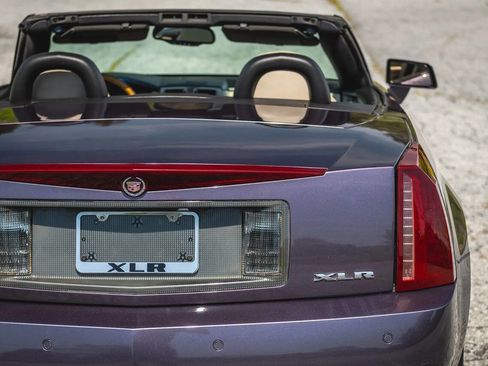 Used 2004 Cadillac XLR image 66