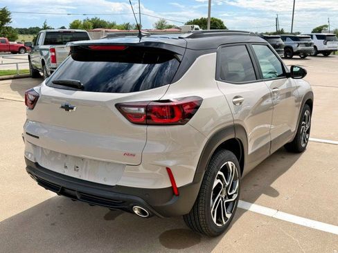 New 2026 Chevrolet TrailBlazer RS w/ Convenience Package FWD image 5