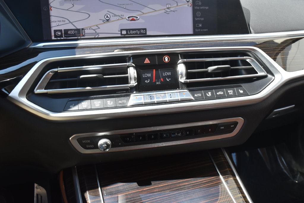 Used 2019 BMW X7 xDrive40i w/ Cold Weather Package AWD/4WD image 18