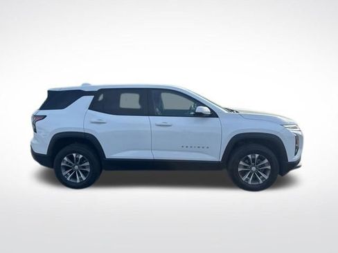 Used 2025 Chevrolet Equinox LT FWD image 6