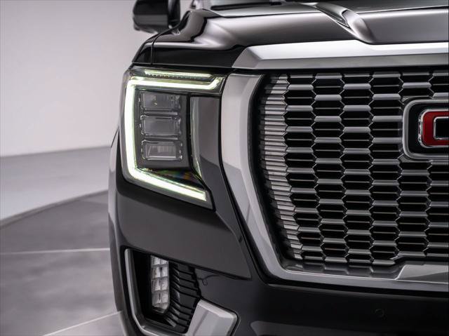 Used 2023 GMC Yukon XL Denali AWD/4WD image 10