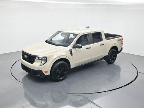 Certified 2025 Ford Maverick XLT w/ XLT Luxury Package AWD/4WD image 40