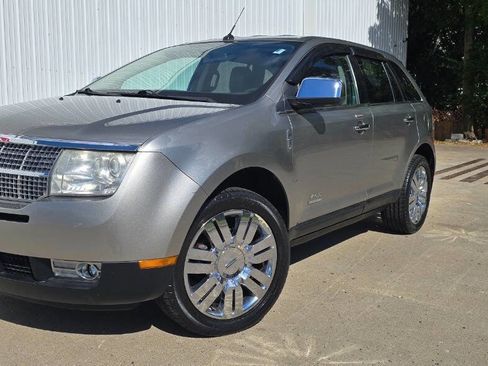 Used 2008 Lincoln MKX Base AWD 4dr SUV image 1