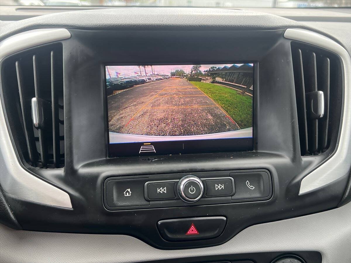 Used 2020 GMC Terrain SLE FWD image 13
