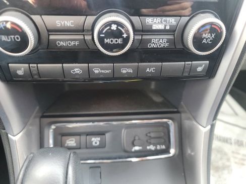 Used 2019 Subaru Ascent Premium image 11
