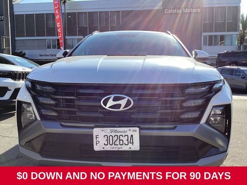Used 2025 Hyundai Tucson SEL FWD image 2