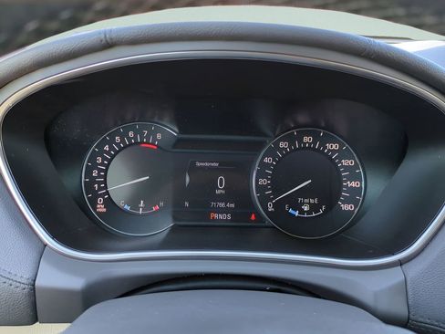 Used 2017 Lincoln MKX Reserve w/ Driver Assistance Package image 28