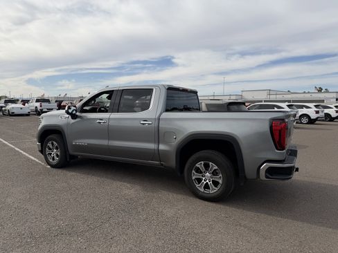 Certified 2025 GMC Sierra 1500 SLT image 3
