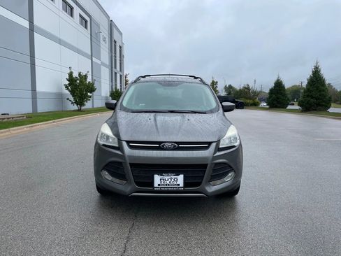 Used 2014 Ford Escape SE w/ Equipment Group 201A image 2