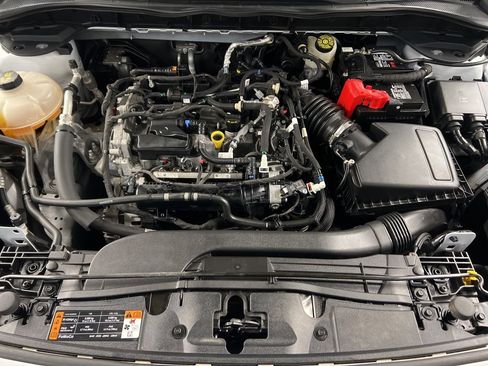 Certified 2022 Ford Escape SE image 33