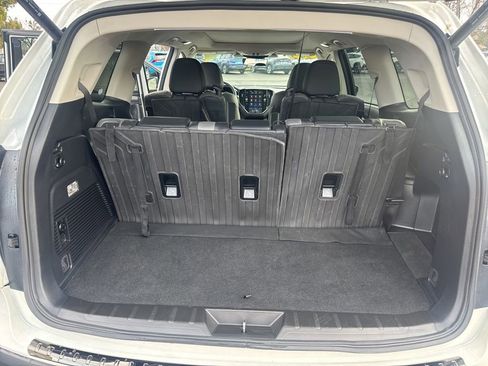 Used 2024 Subaru Ascent Onyx Edition image 13