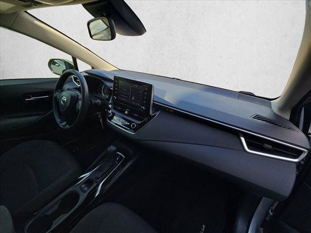 Used 2021 Toyota Corolla LE FWD image 20