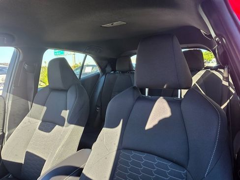 Used 2022 Toyota Corolla SE image 11