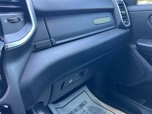 Used 2020 RAM 1500 Big Horn AWD/4WD image 32