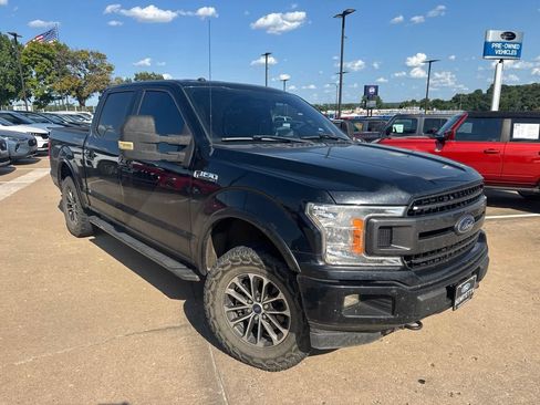 Used 2018 Ford F150 XLT w/ Equipment Group 302A Luxury AWD/4WD image 5