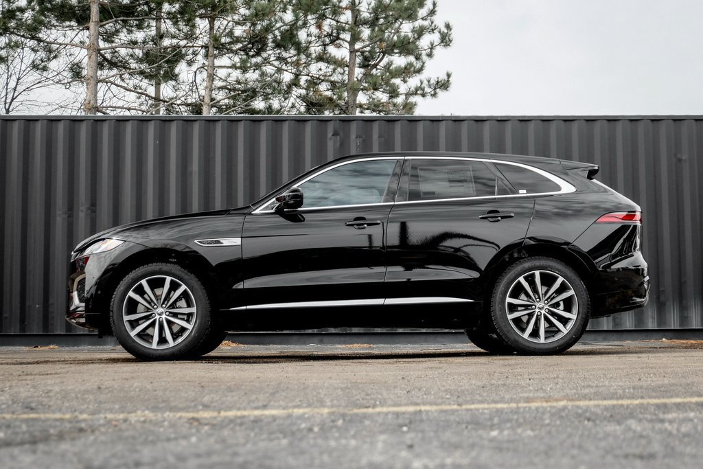 New 2026 Jaguar F-PACE R-Dynamic S AWD/4WD image 3
