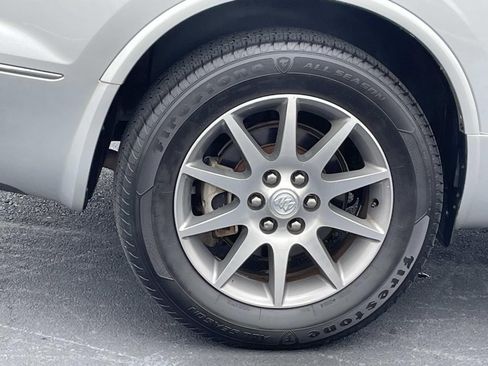 Used 2017 Buick Enclave Leather image 9