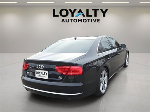 Used 2012 Audi A8 4.2 image 5