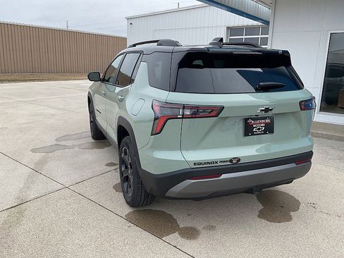 New 2026 Chevrolet Equinox LT w/ Convenience Package II image 8