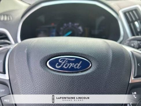 Used 2016 Ford Edge Titanium w/ Equipment Group 301A FWD image 10